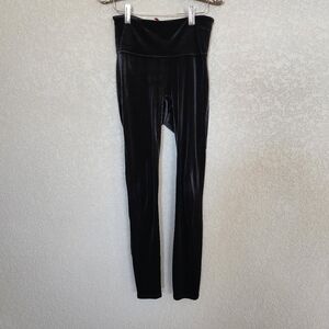Spanx Velvet Leggings Size Medium